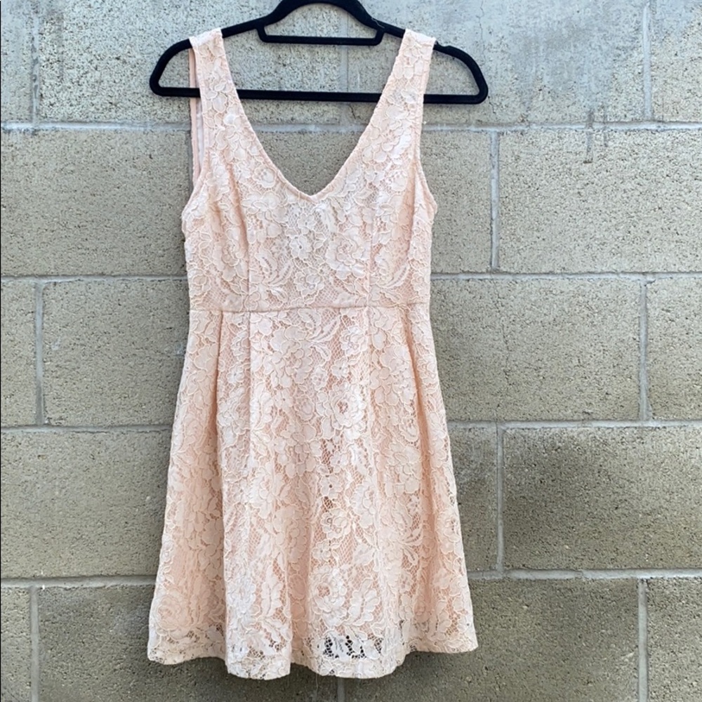 Forever 21 blush pink dress